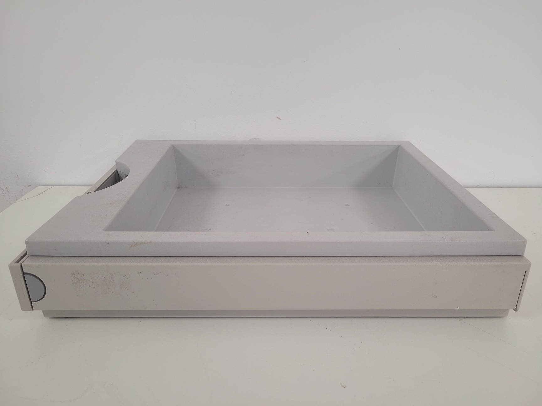 Image of Agilent / HP 1100 Series System with LC/MSD SL G1956B Mass Spectrometer Lab