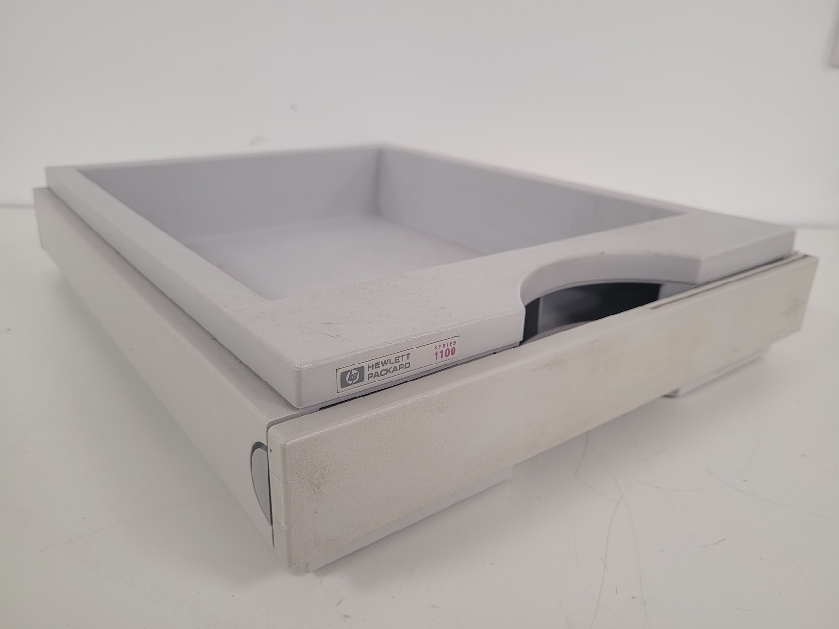 Image of Agilent / HP 1100 Series System with LC/MSD SL G1956B Mass Spectrometer Lab