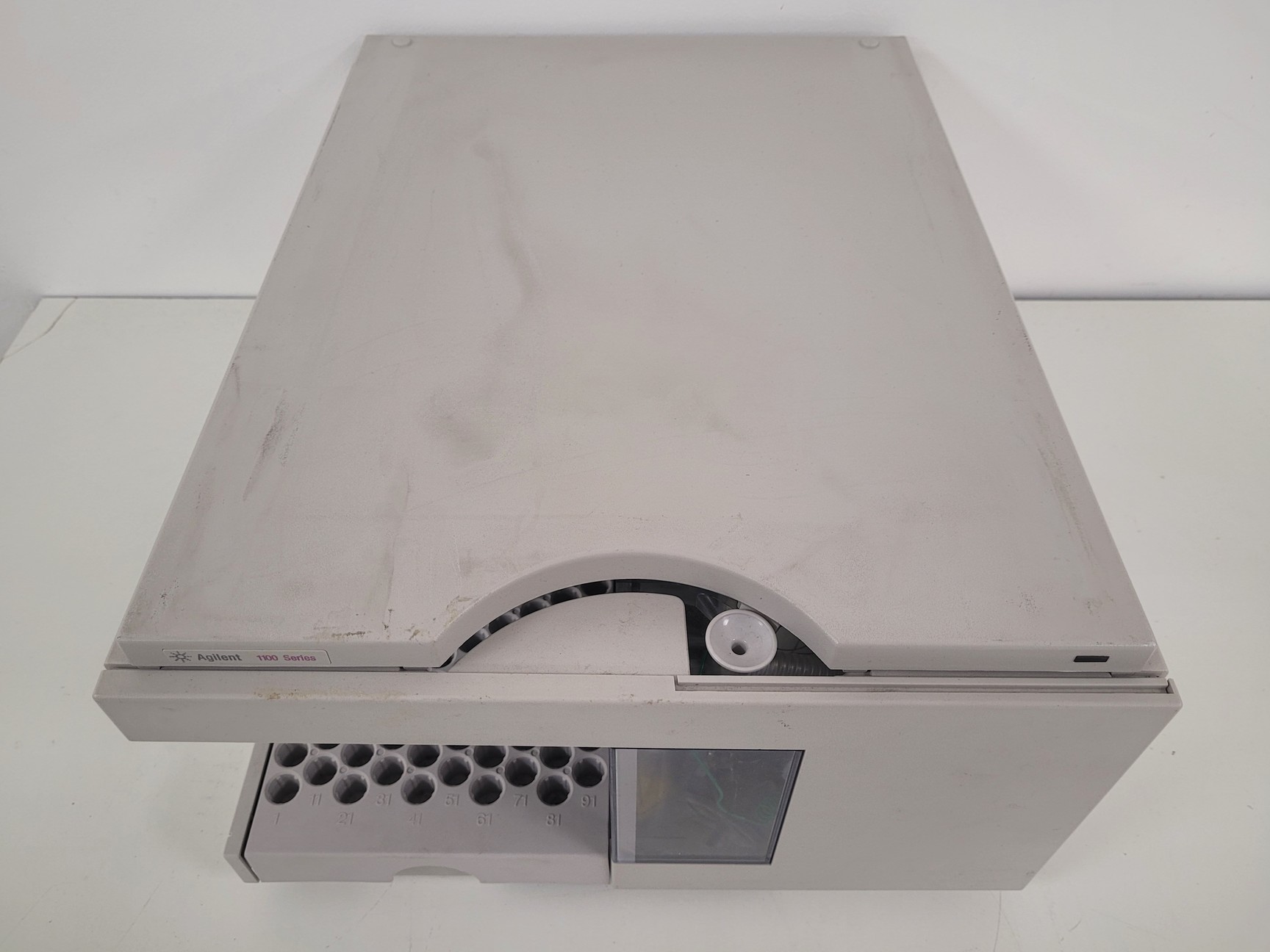 Image of Agilent / HP 1100 Series System with LC/MSD SL G1956B Mass Spectrometer Lab