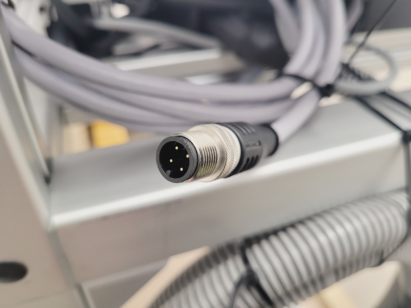 Image of Pfeiffer Sublimination System TCU 330, DCU Vacuum, MVP 070-3C w/ PC & Software