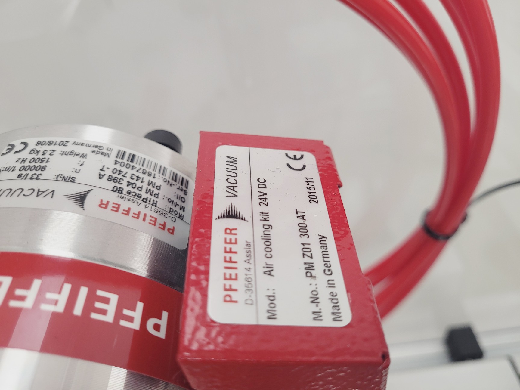 Image of Pfeiffer Sublimination System TCU 330, DCU Vacuum, MVP 070-3C w/ PC & Software