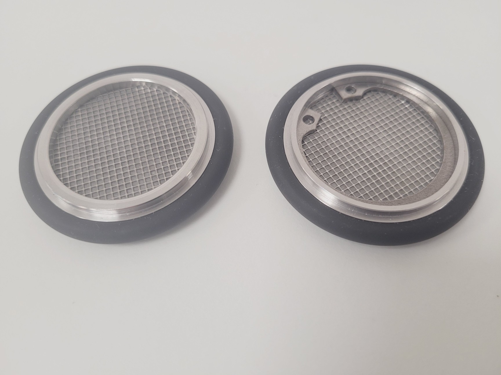 Image of Pfeiffer Sublimination System TCU 330, DCU Vacuum, MVP 070-3C w/ PC & Software