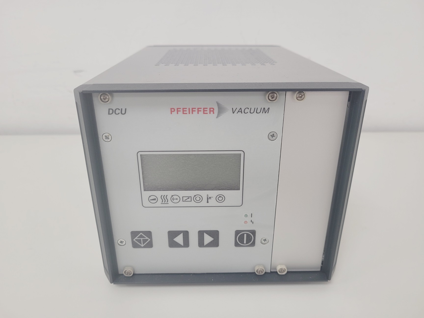 Image of Pfeiffer Sublimination System TCU 330, DCU Vacuum, MVP 070-3C w/ PC & Software