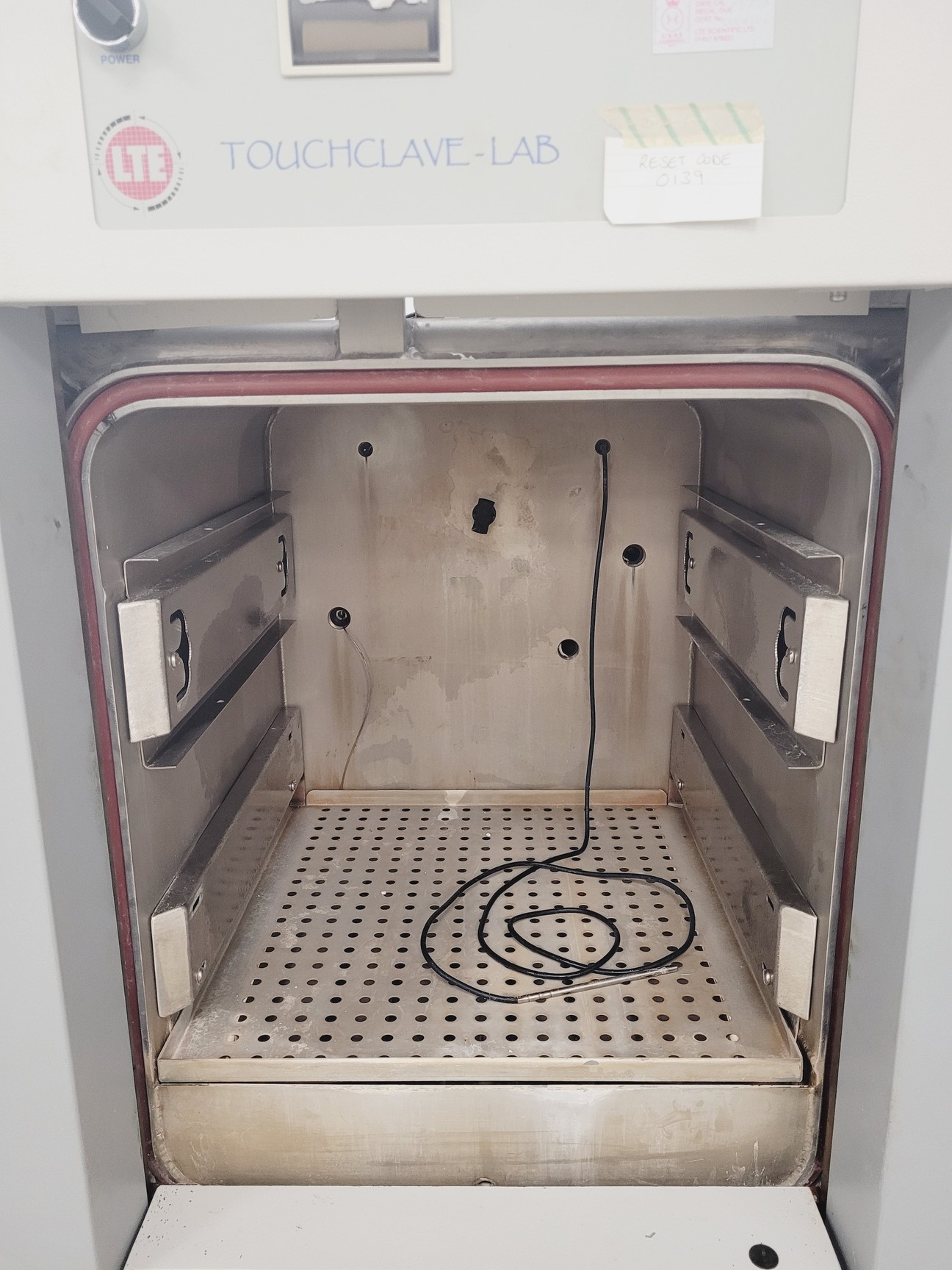 Image of TouchClave- Autoclave F150 Lab