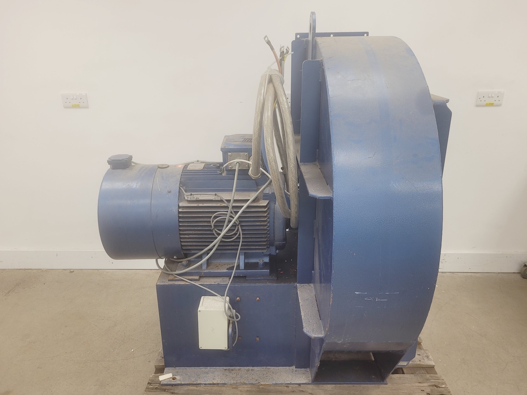 Image of B.O.B Stevenson LTD 52571MN 80355 Centrifugal Fume Extraction Fan Spares/Repairs