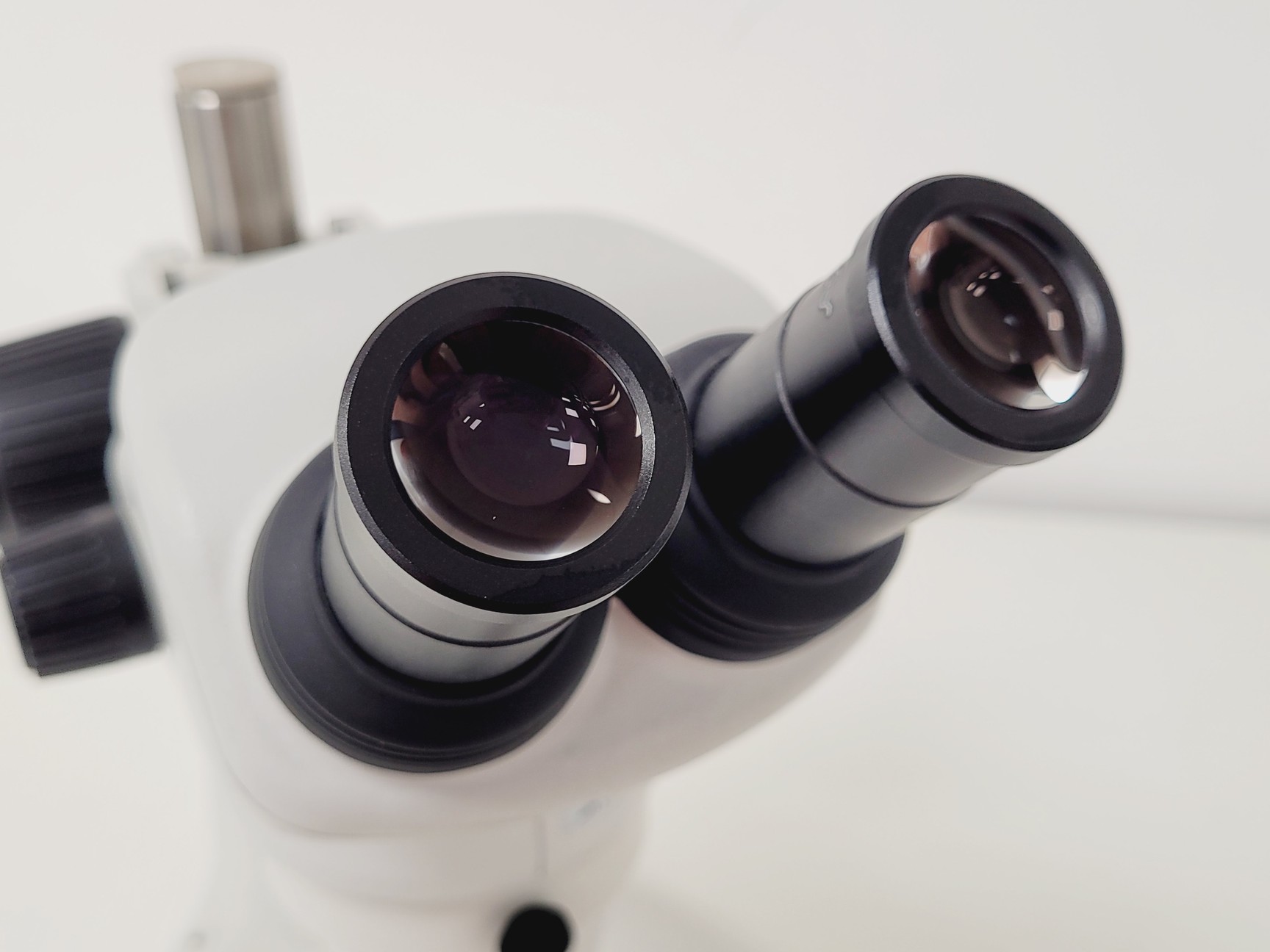 Image of Nikon SMZ745 Microscope with C-DSD230 Base Lab