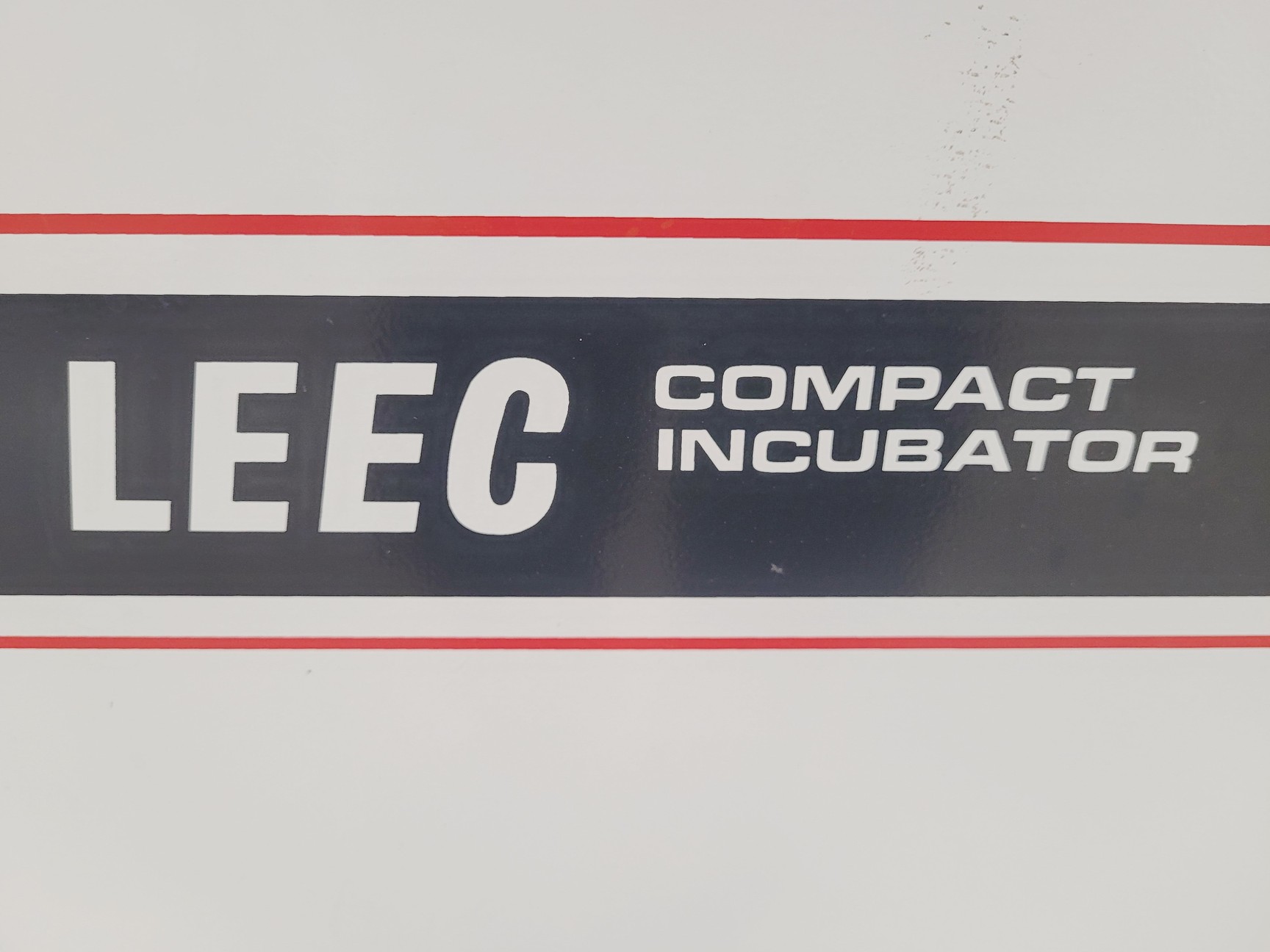 Image of LEEC Compact Incubator Model K2N Lab