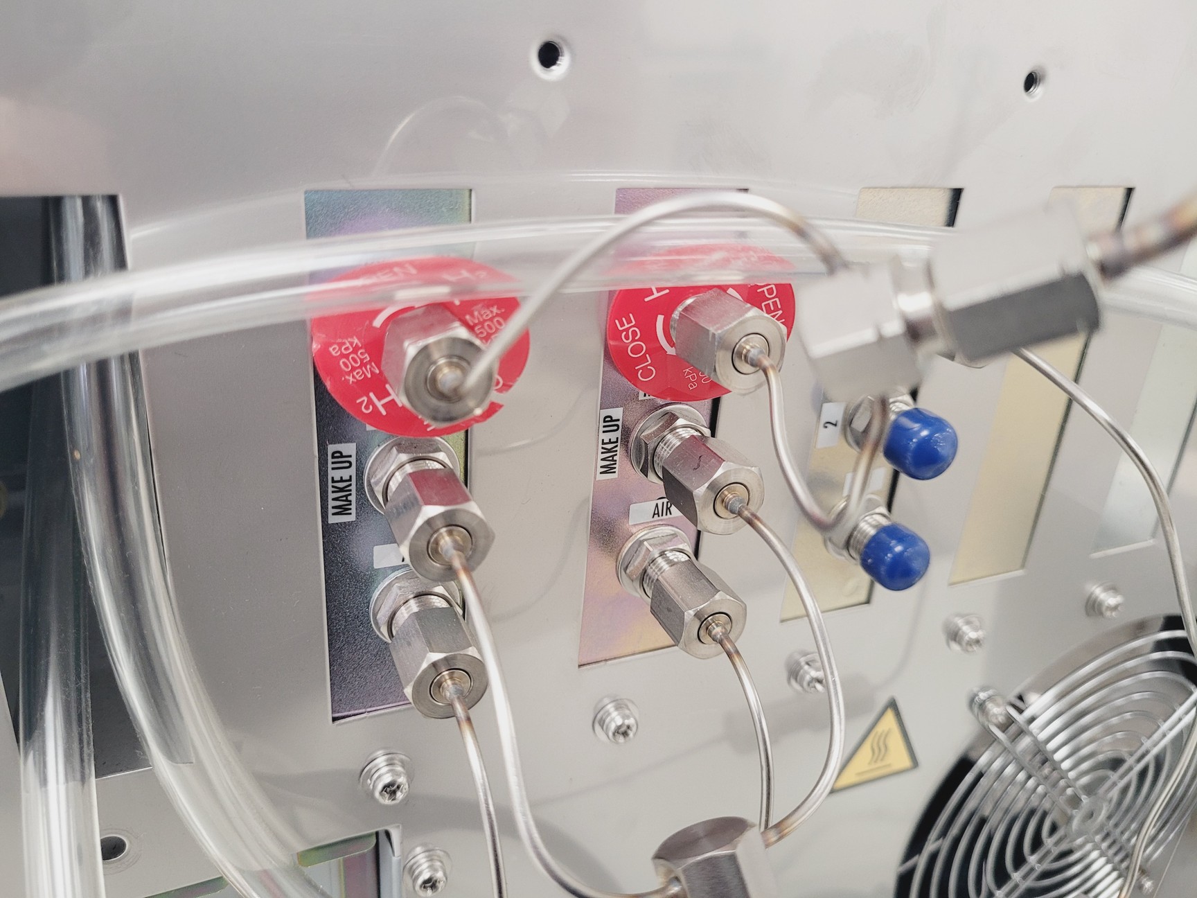 Image of Shimadzu GC-2010 Plus Gas Chromatograph GC with PC & Software lab