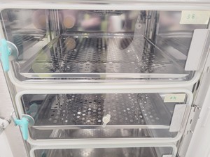 Thumbnail image of Heraeus Hera Cell 150 Incubator Lab