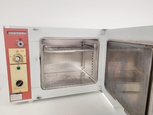 Thumbnail image of Heraeus Benchtop Laboratory Oven T 5042 E Lab Spares/Repairs