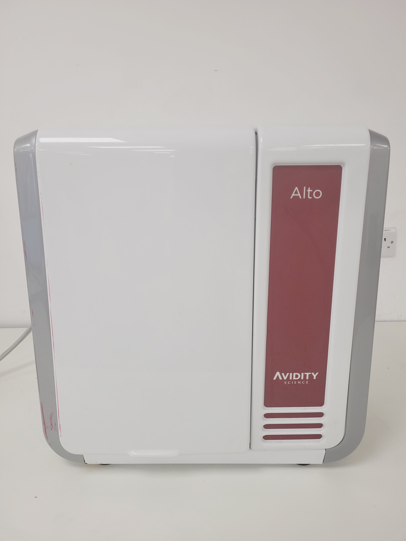 Image of Avidity Alto Water Purification System Alto-UF-R Lab