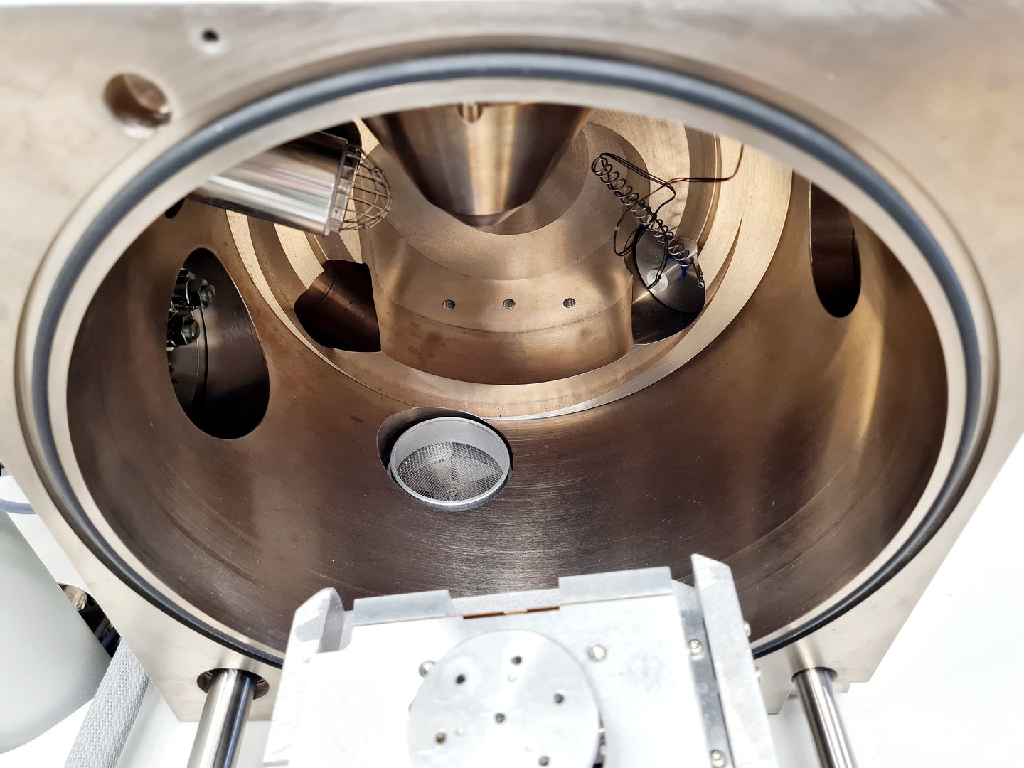 Image of Philips XL30SEM Environmental Scanning Electron Microscope ESEM Lab