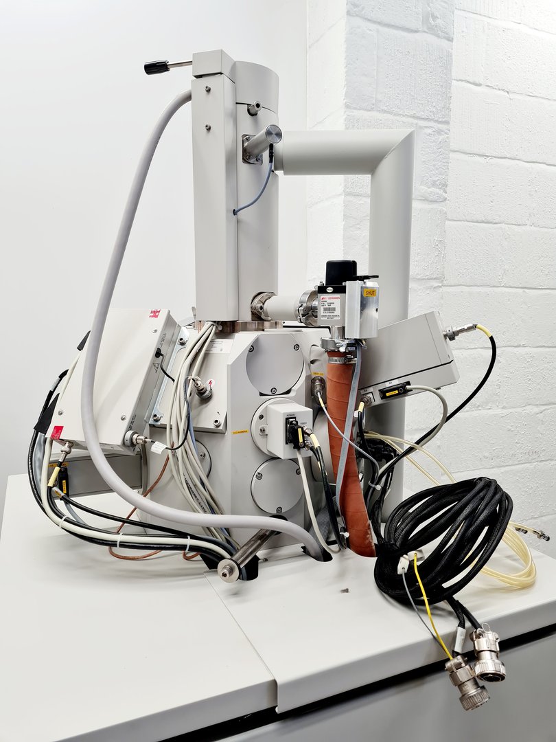 Image of Philips XL30SEM Environmental Scanning Electron Microscope ESEM Lab