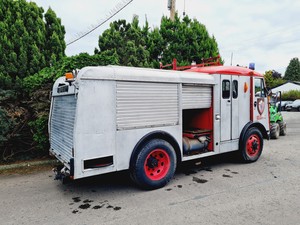 Thumbnail image of 1958 Commer Karrier Gamecock Fire Engine Food Pizza Truck Conversion