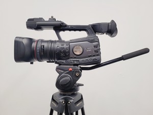 Thumbnail image of Canon XF305 HD PAL Video/Camera Camcorder and Manfrotto 520 MVB Tripod