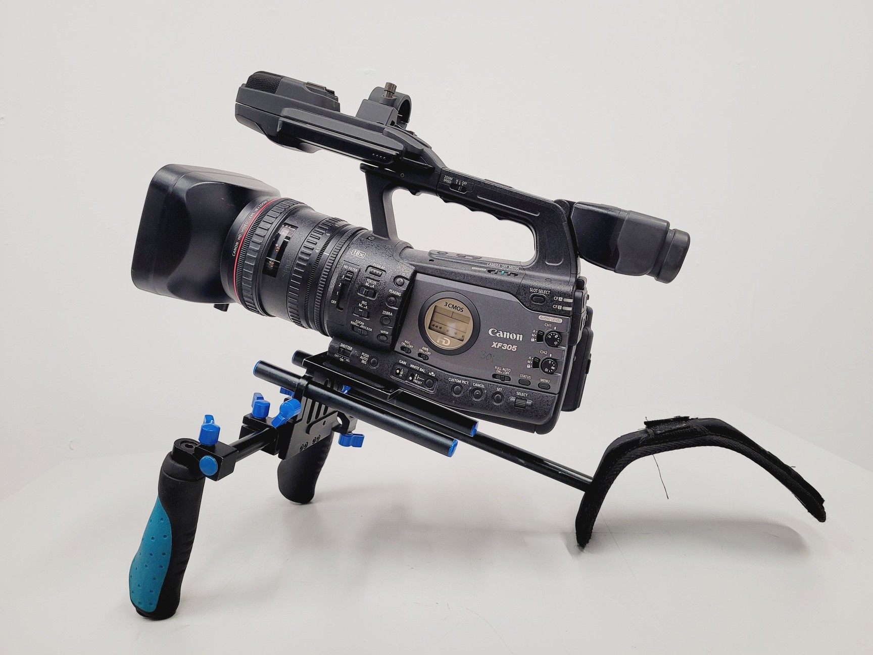 Image of Canon XF305 HD PAL Video Camera Camcorder Kit With Shoulder Rig