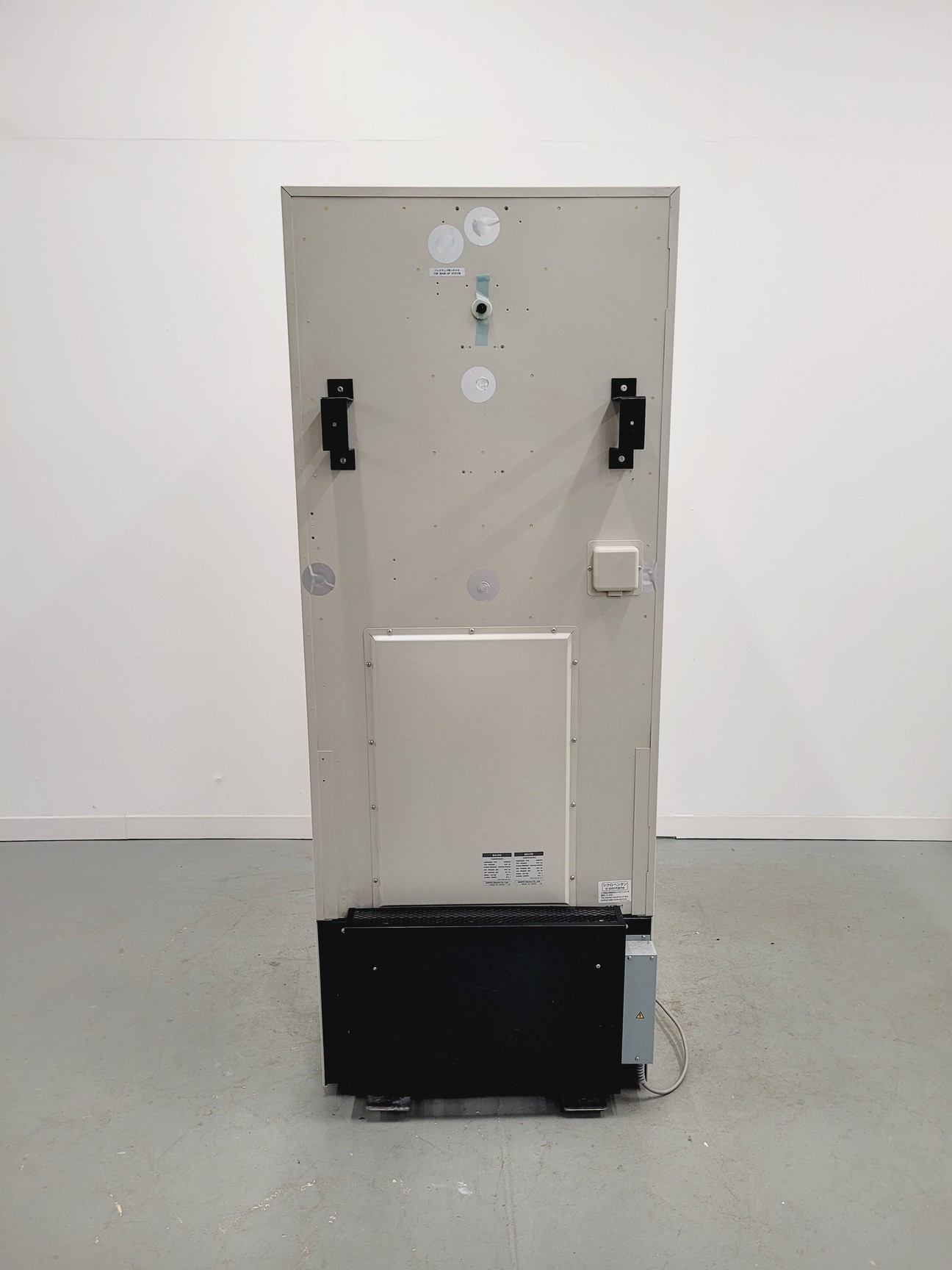 Image of Sanyo MDF-U52V Ultra Low Temperature Freezer ULT Lab