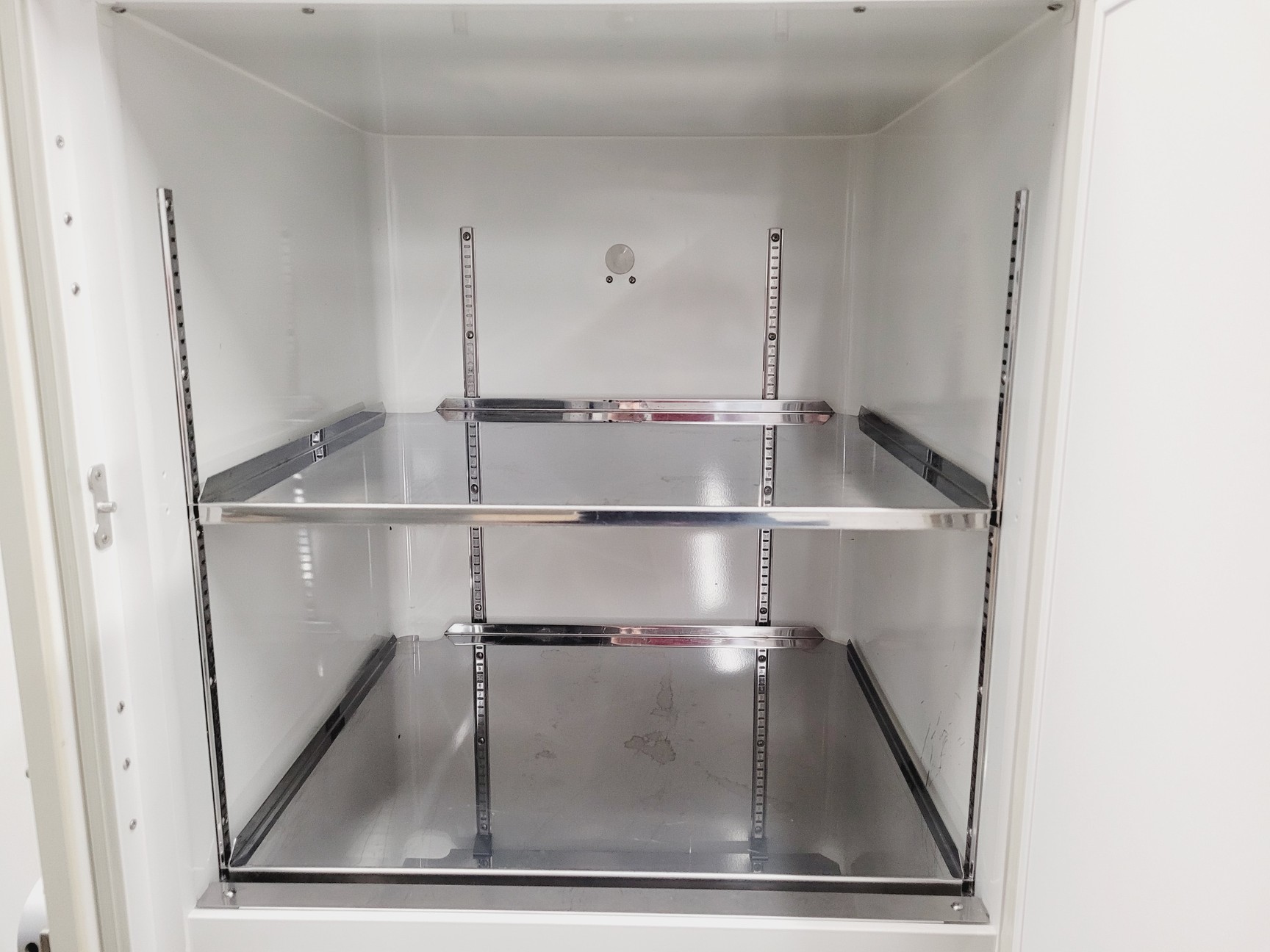 Image of Sanyo MDF-U52V Ultra Low Temperature Freezer ULT Lab