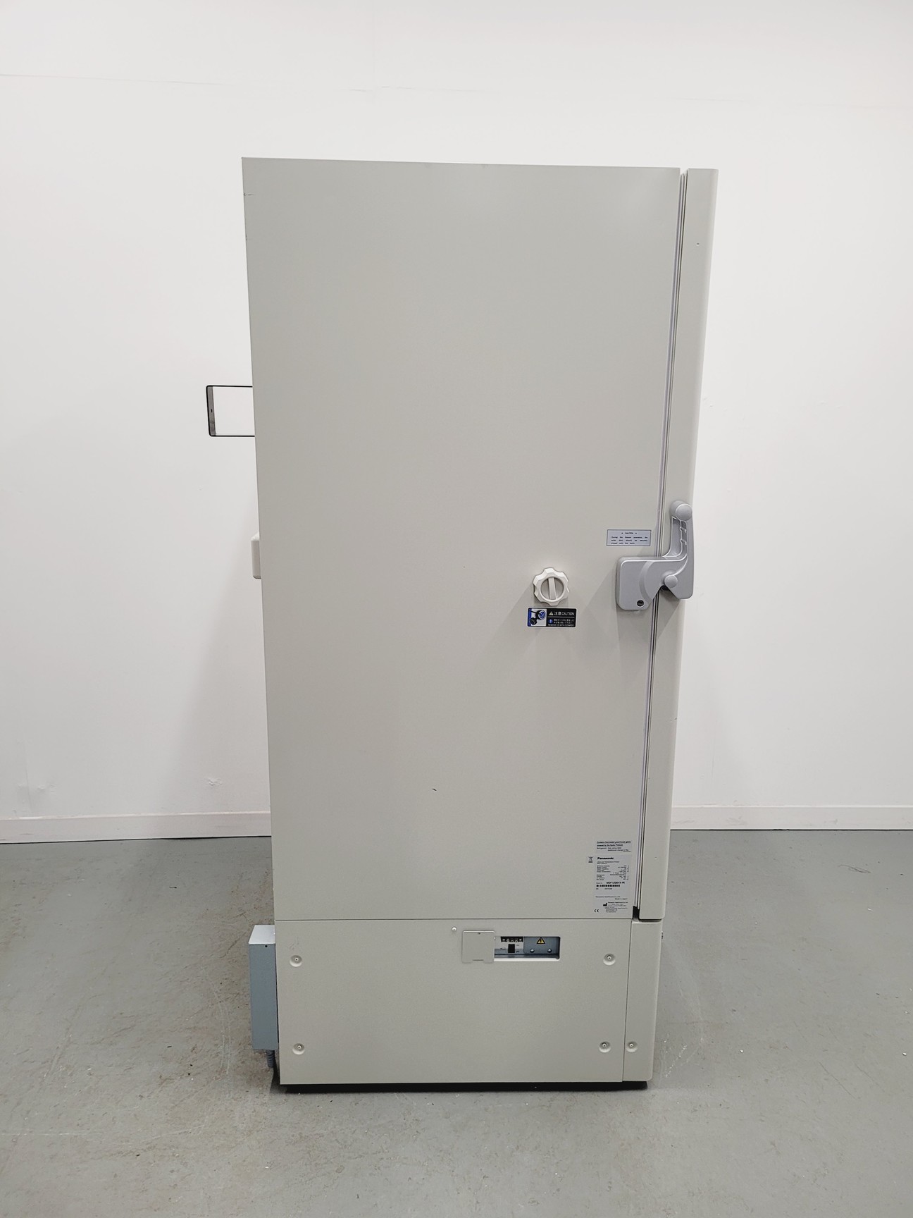 Image of Panasonic MDF-U500VX Ultra Low Temperature Freezer ULT Lab