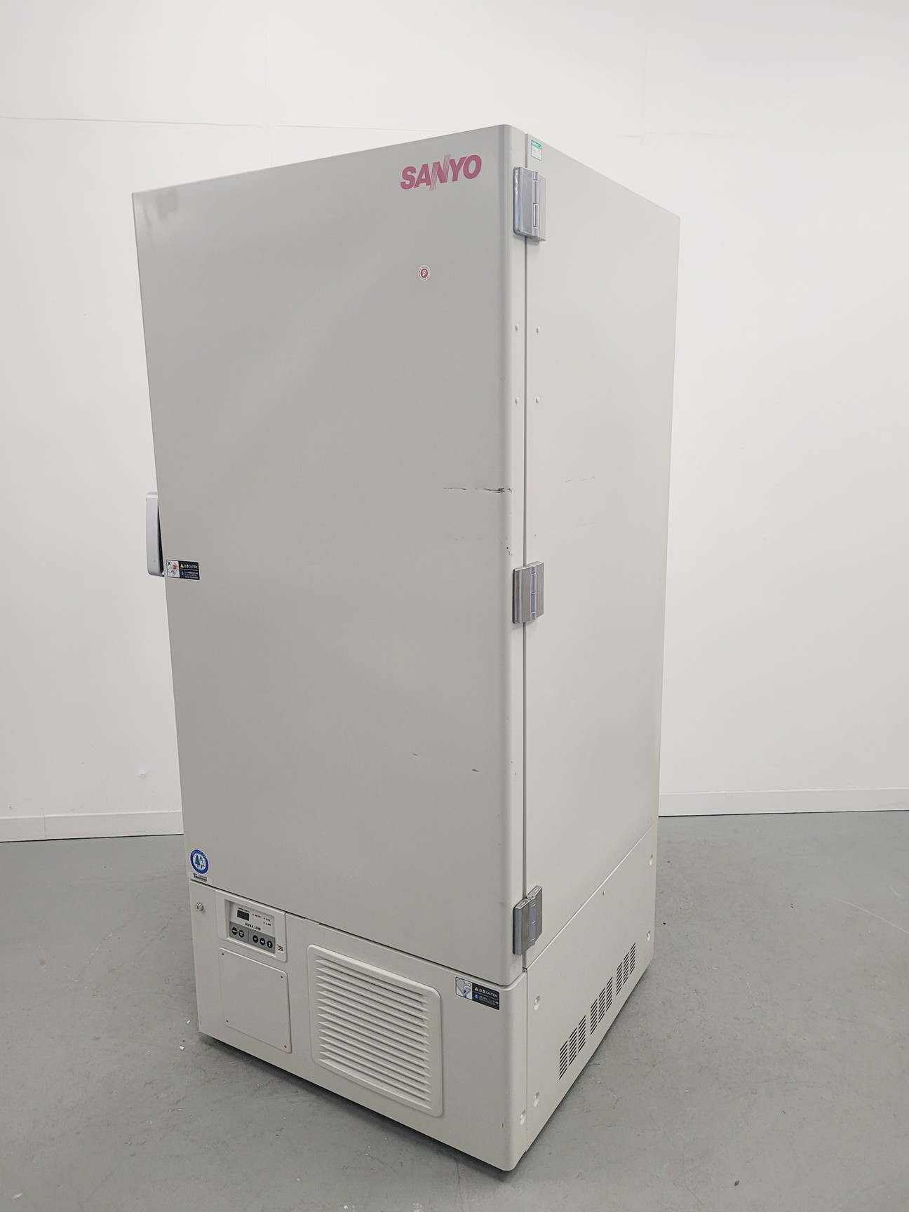 Image of Sanyo MDF-U5386S Ultra Low Temperature Freezer ULT Lab