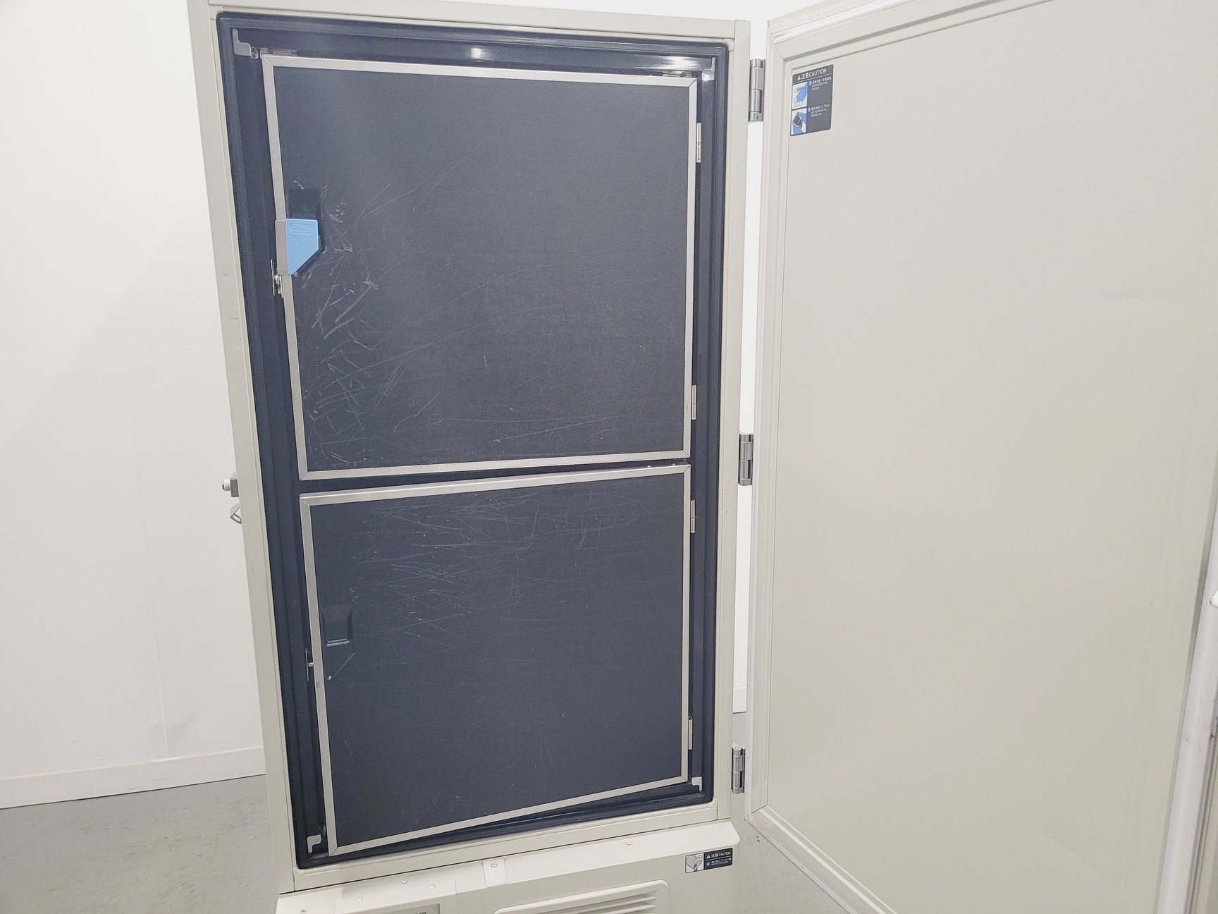 Image of Sanyo MDF-U5386S Ultra Low Temperature Freezer ULT Lab