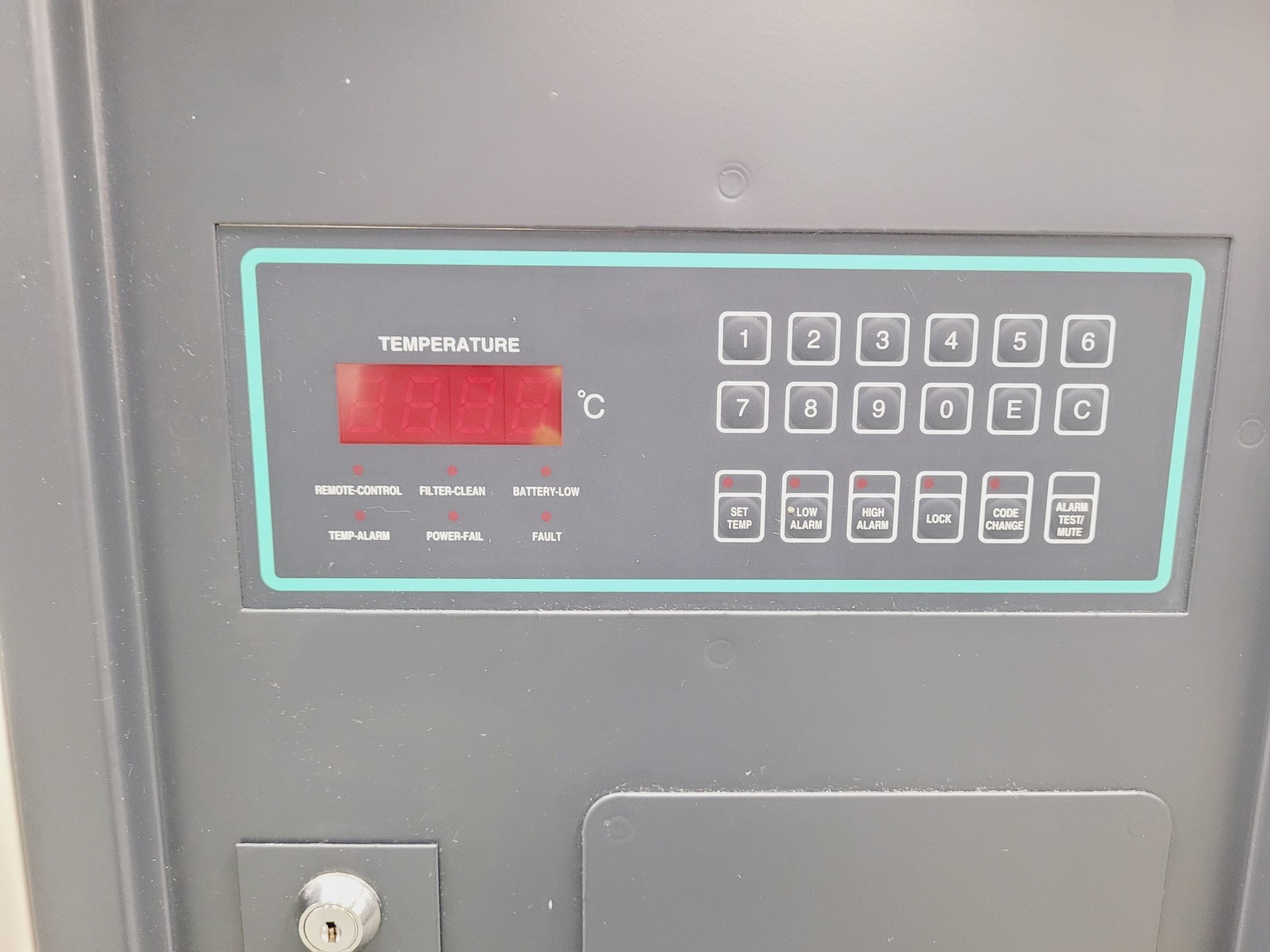 Image of New Brunswick Scientific C760 Innova Ultra Low Freezer ULT Chest Freezer Lab