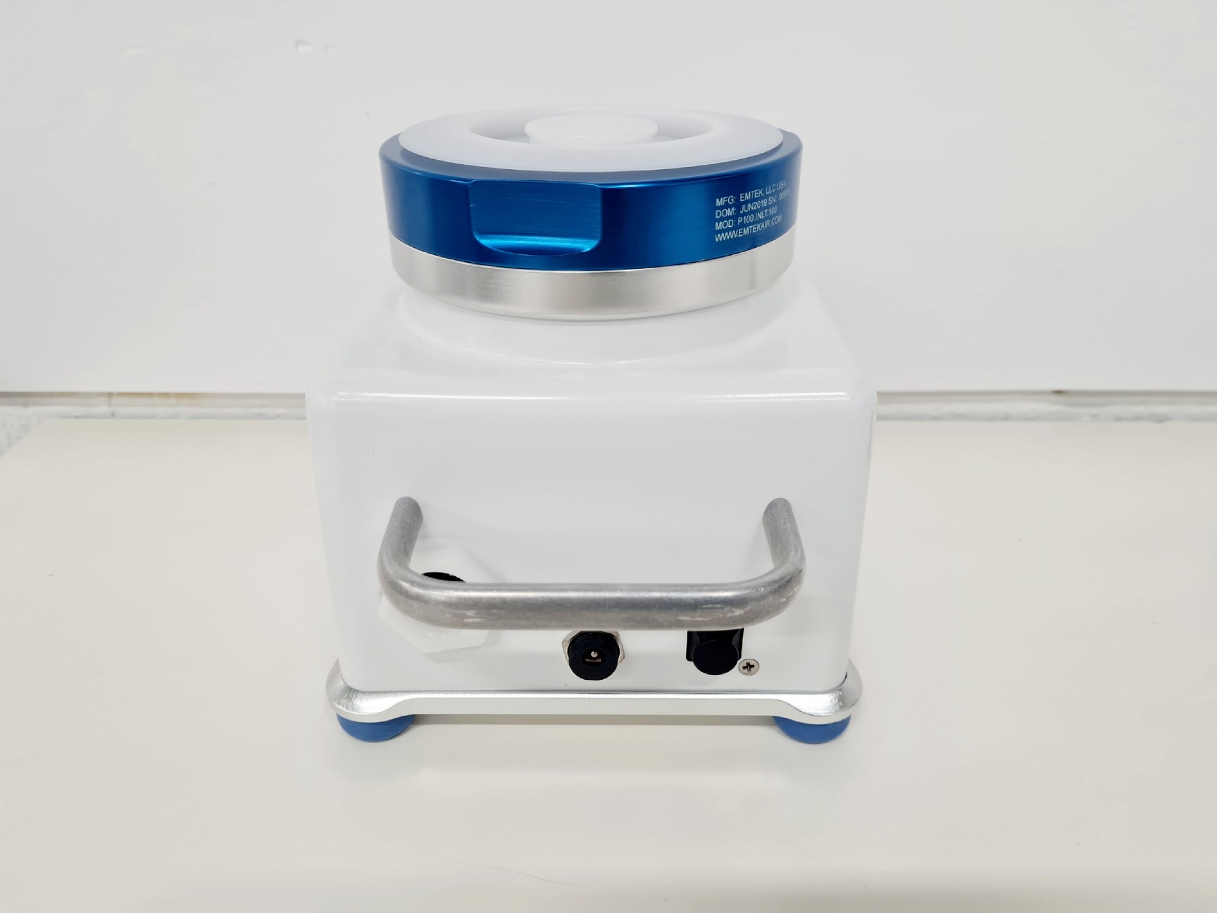 Image of Emtek P100 Microbial Air Sampler Lab