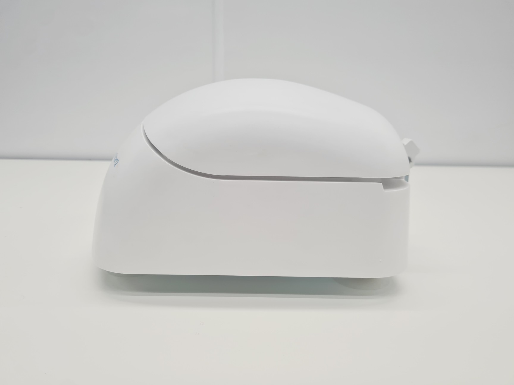 Image of VWR MicroStar 12 Centrifuge Lab