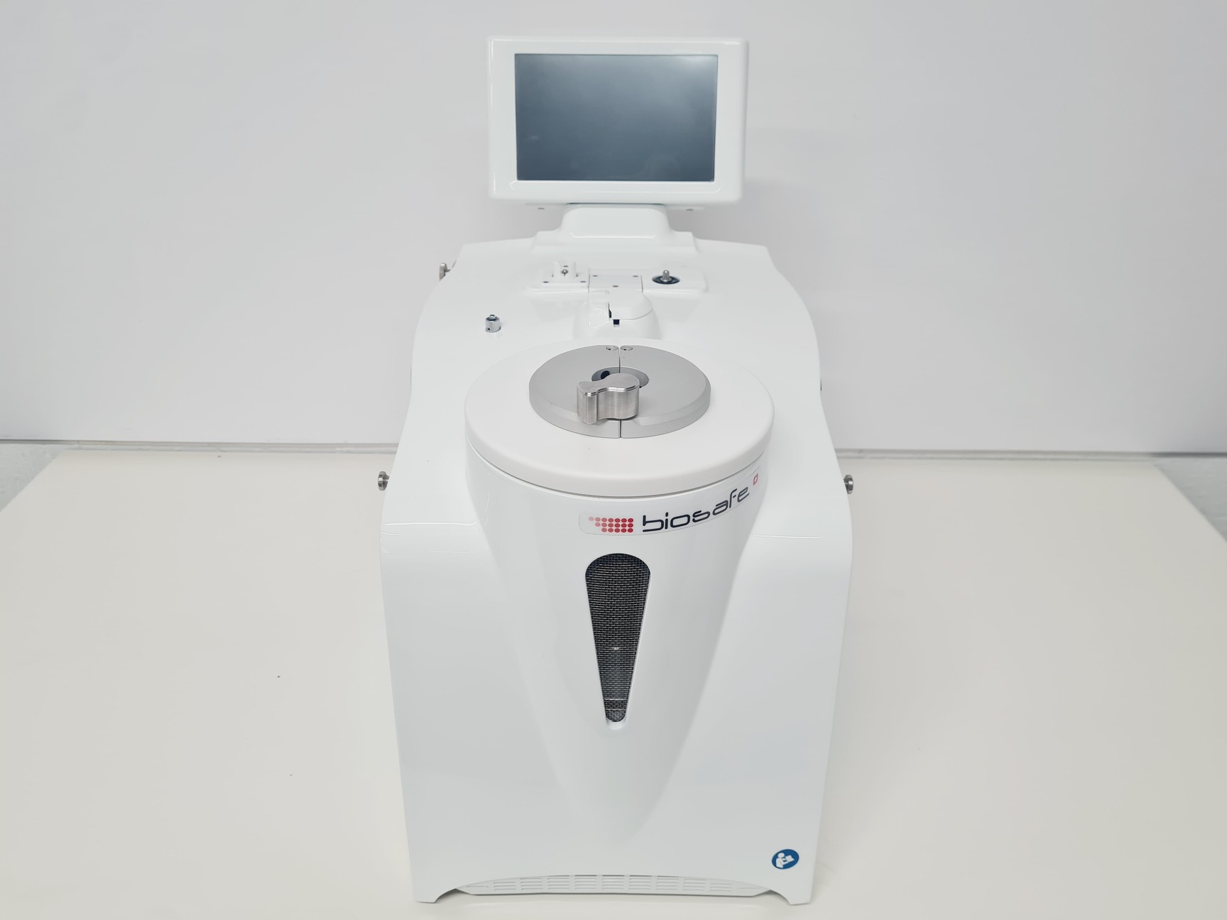 Image of Biosafe Model Sepax S-100 Cell Separation System Lab