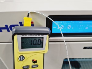 Thumbnail image of PHCBI Cooled Incubator Model MIR-154-PE Lab