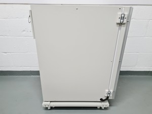 Thumbnail image of PHCBI CO2 Incubator Model MCO-170AIC-PE Lab