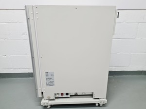 Thumbnail image of PHCBI CO2 Incubator Model MCO-170AIC-PE Lab