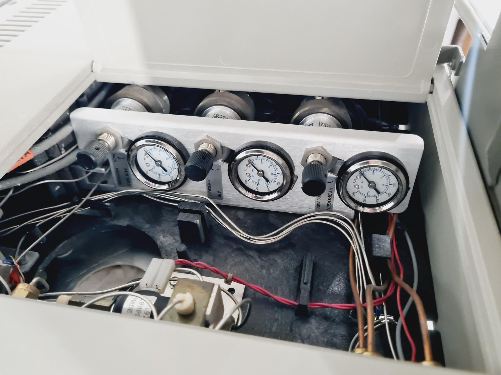 Image of Hewlett Packard 5890 Series II Plus Gas Chromatograph w/ HP 7673 Injector Lab