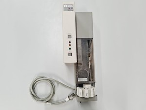 Thumbnail image of Hewlett Packard 5890 Series II Plus Gas Chromatograph w/ HP 7673 Injector Lab