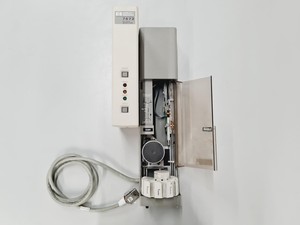 Thumbnail image of Hewlett Packard 5890 Series II Plus Gas Chromatograph w/ HP 7673 Injector Lab