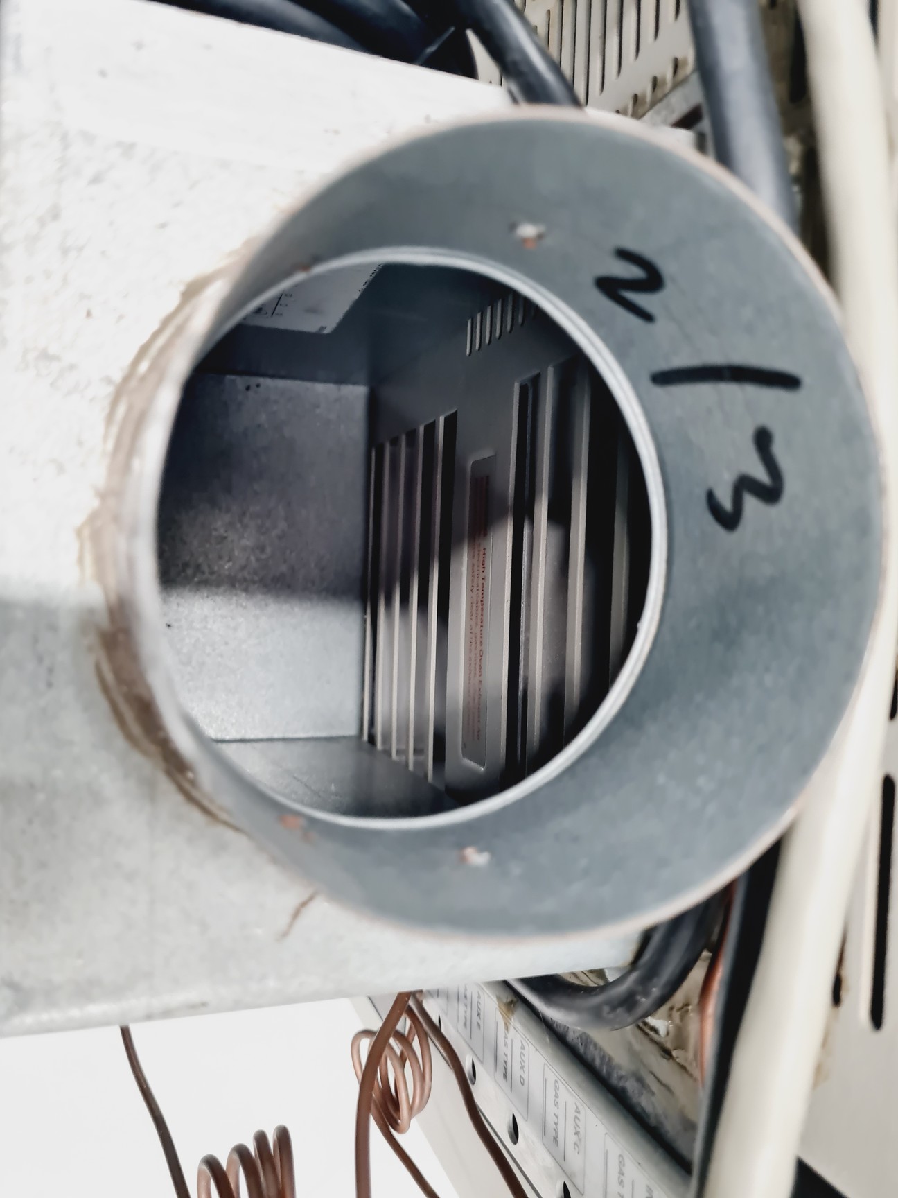 Image of Hewlett Packard 5890 Series II Plus Gas Chromatograph w/ HP 7673 Injector Lab