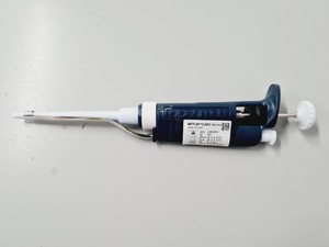 Thumbnail image of 6 x Gilson Pipetman w/ Mettler Toledo Pipettes P20,P20,P100,P200,P200,P1000 Lab