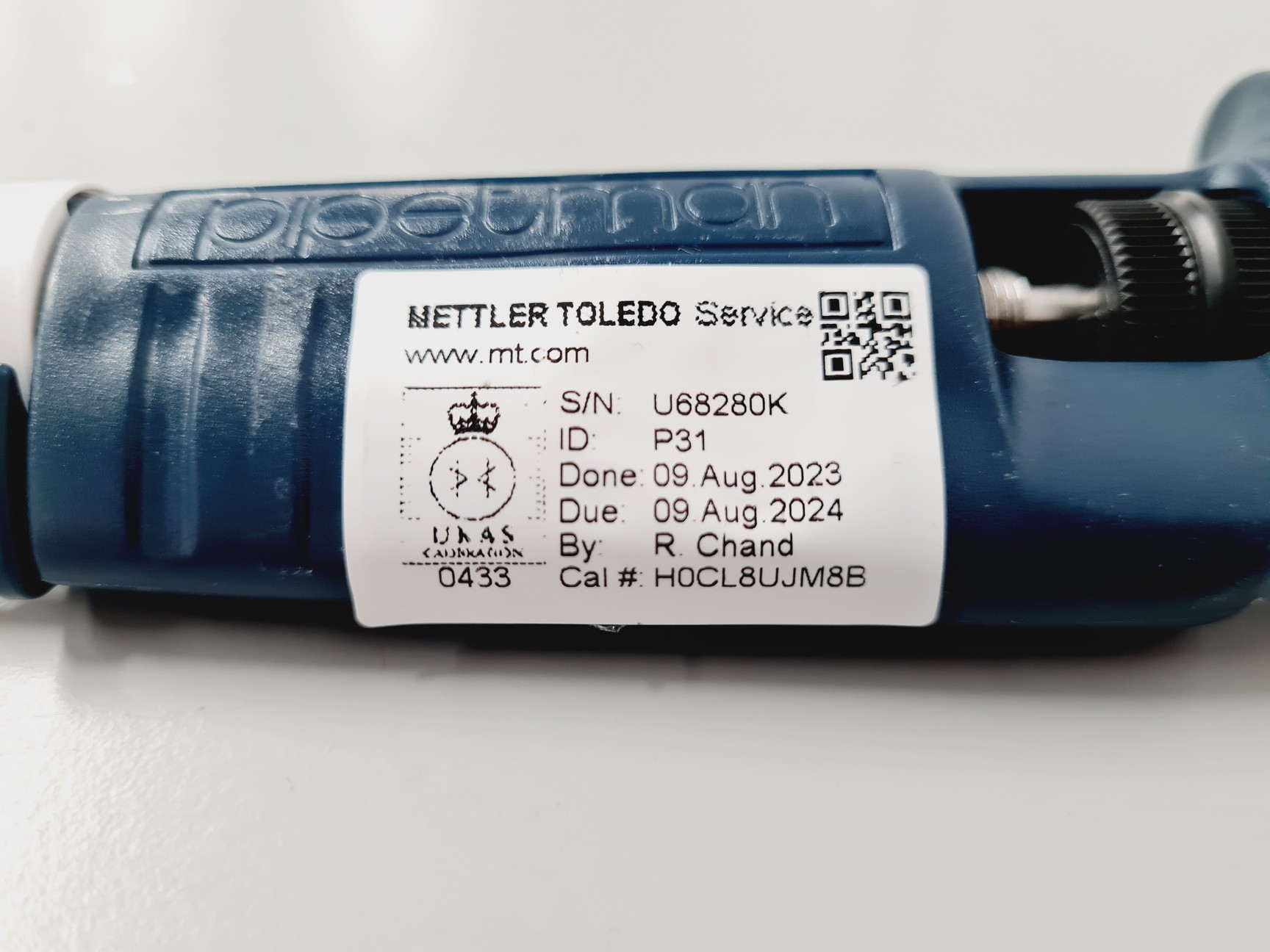 Image of 6 x Gilson Pipetman w/ Mettler Toledo Pipettes P20,P20,P100,P200,P200,P1000 Lab