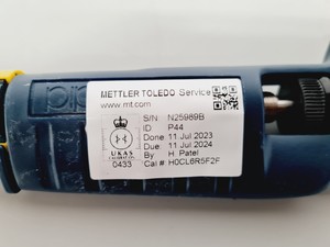 Thumbnail image of 6 x Gilson Pipetman w/ Mettler Toledo Pipettes P20,P20,P100,P200,P200,P1000 Lab