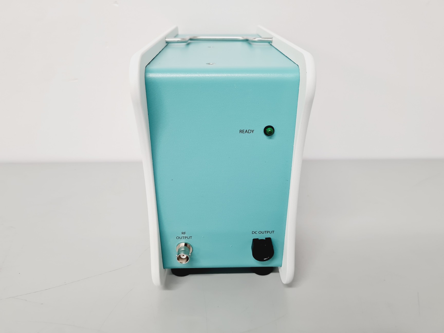 Image of Sebra Model 2600 OMNI Bench-Top Segmenting Tube Sealer System Lab