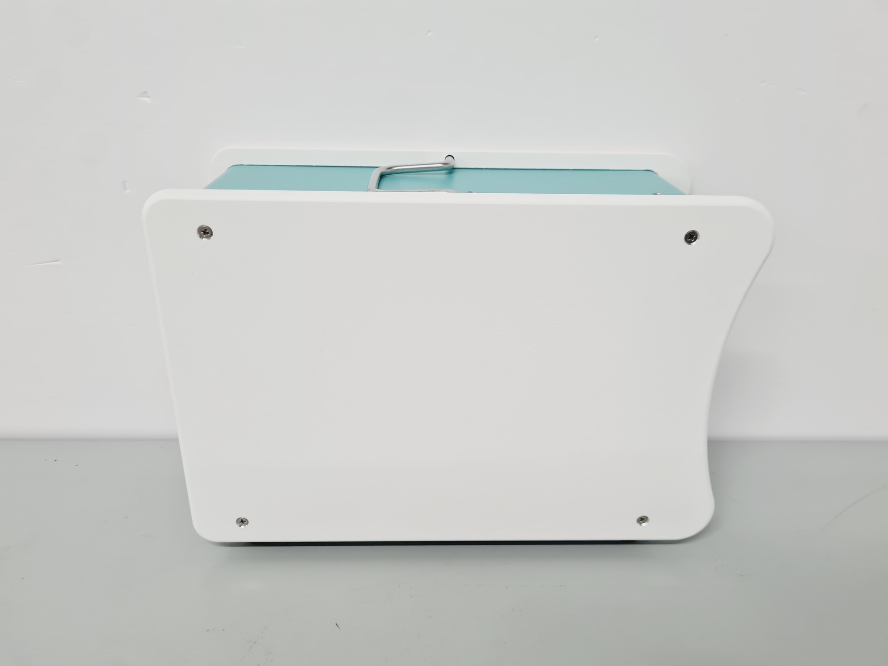 Image of Sebra Model 2600 OMNI Bench-Top Segmenting Tube Sealer System Lab