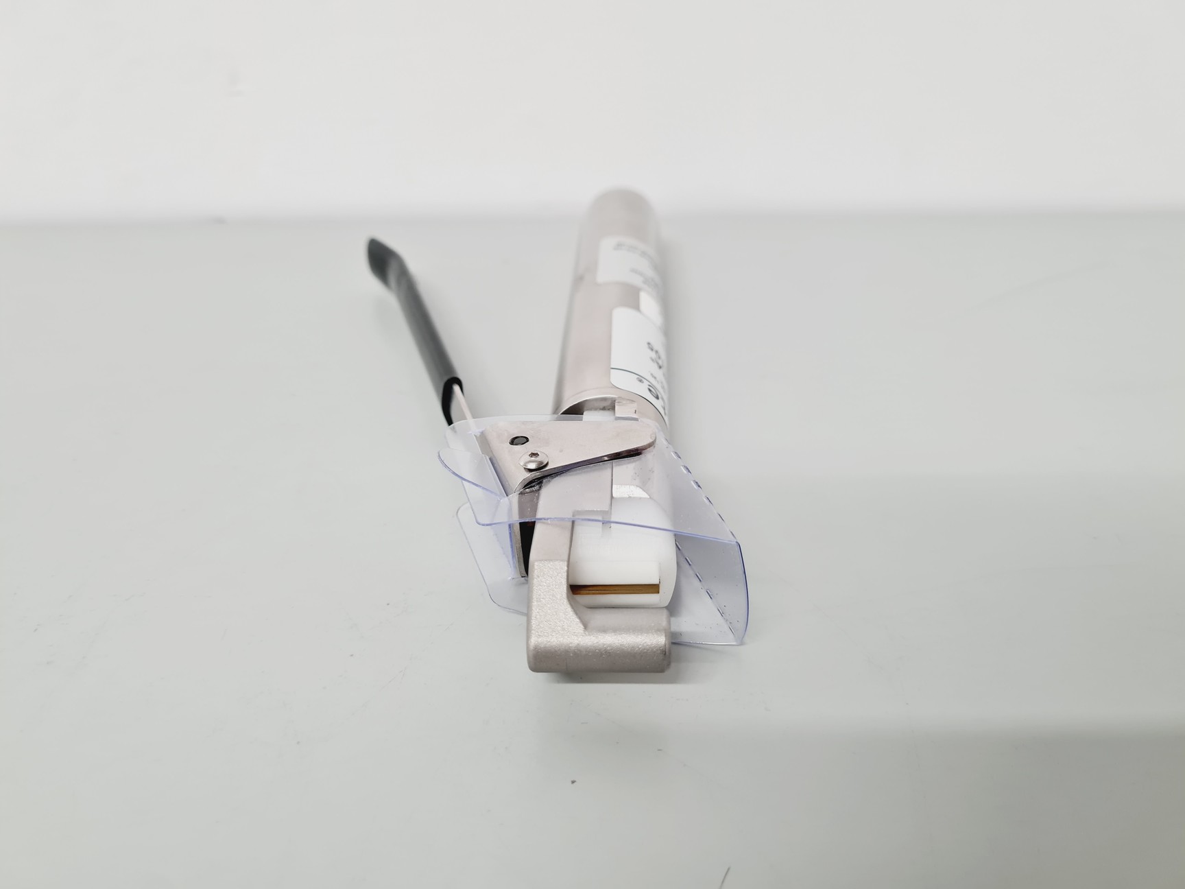 Image of Sebra Model 2600 OMNI Bench-Top Segmenting Tube Sealer System Lab