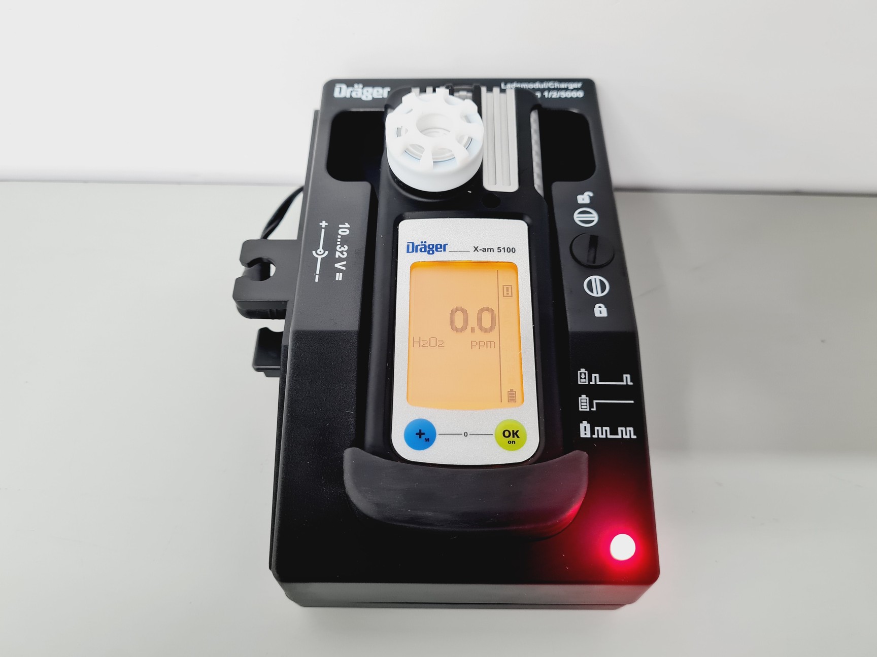 Image of Dräger X-am Model 5100 Gas Analyser Lab