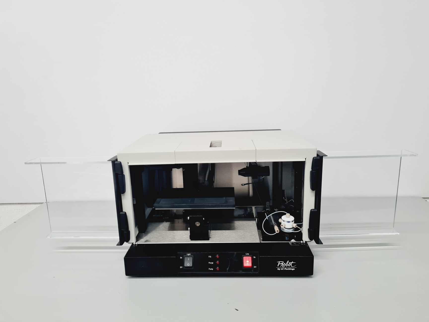 Image of Dionex ProBot w. Dosage Unit Fraction Collector Lab