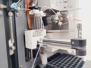 Thumbnail image of Varian Prostar HPLC Units 430 Autosampler, 2 x 210 Solvent Delivery Modules Lab