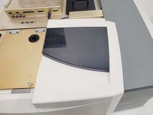 Thumbnail image of Varian 640-IR FT-IR Spectrometer Lab