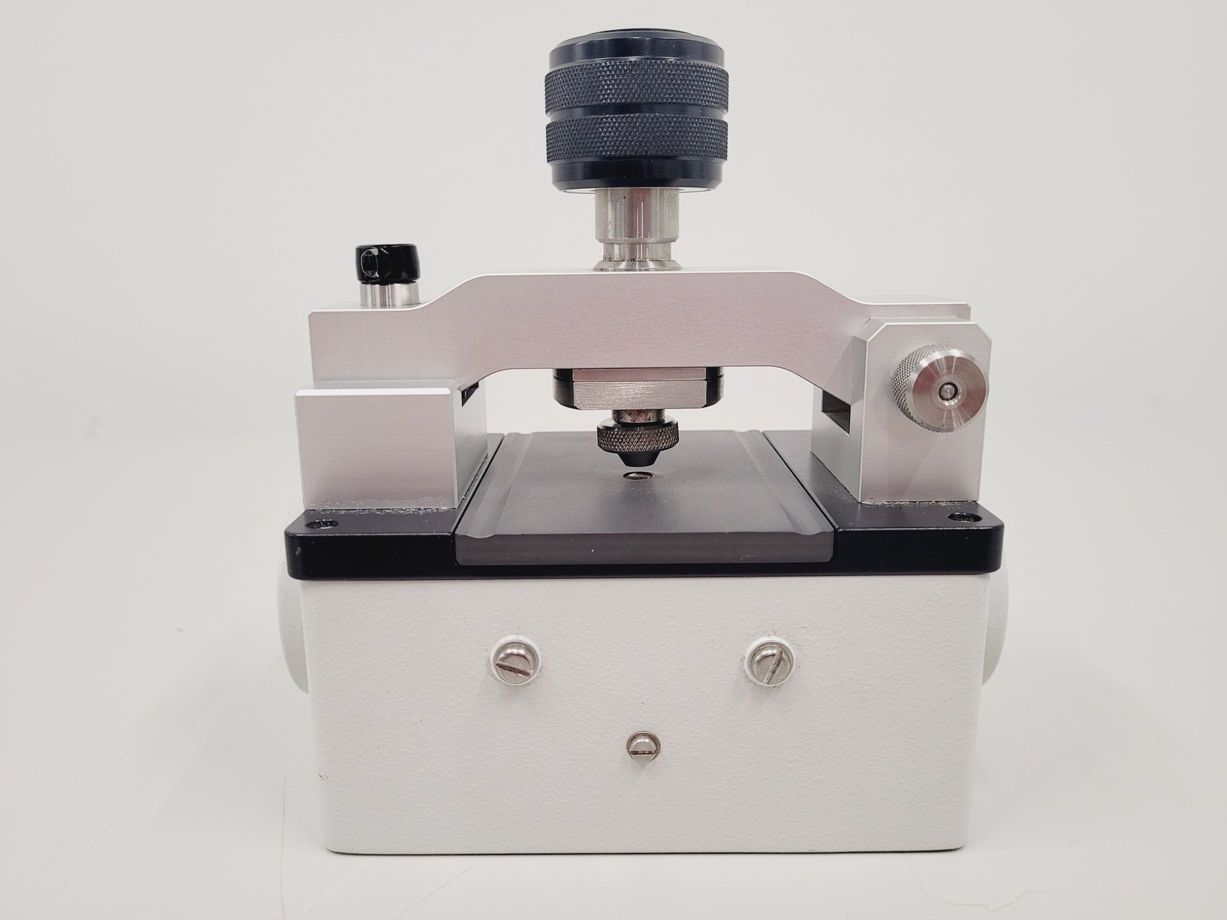 Image of Specac Silver Gate Evolution Single Reflection ATR Spectroscope Accessories Lab