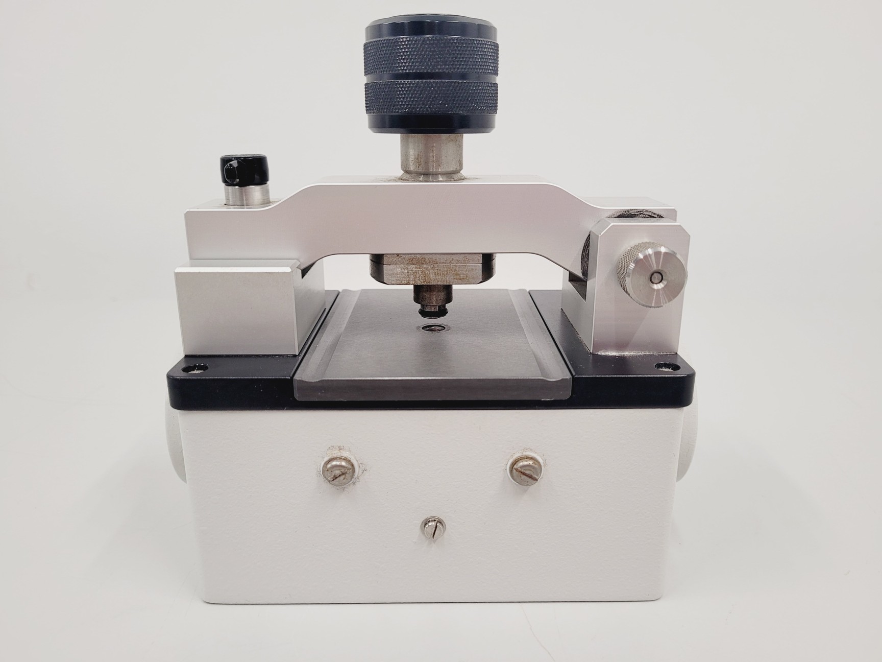 Image of Specac Silver Gate Evolution Single ATR Spectroscope Accessories Lab