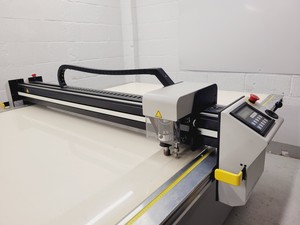 Thumbnail image of Gerber GERBERcutter DSC 1500 Single Ply Automated Fabric Cutter