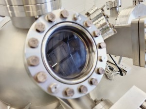 Thumbnail image of Thermo Vacuum Generators High Vacuum Deposition Sputtering System Lab